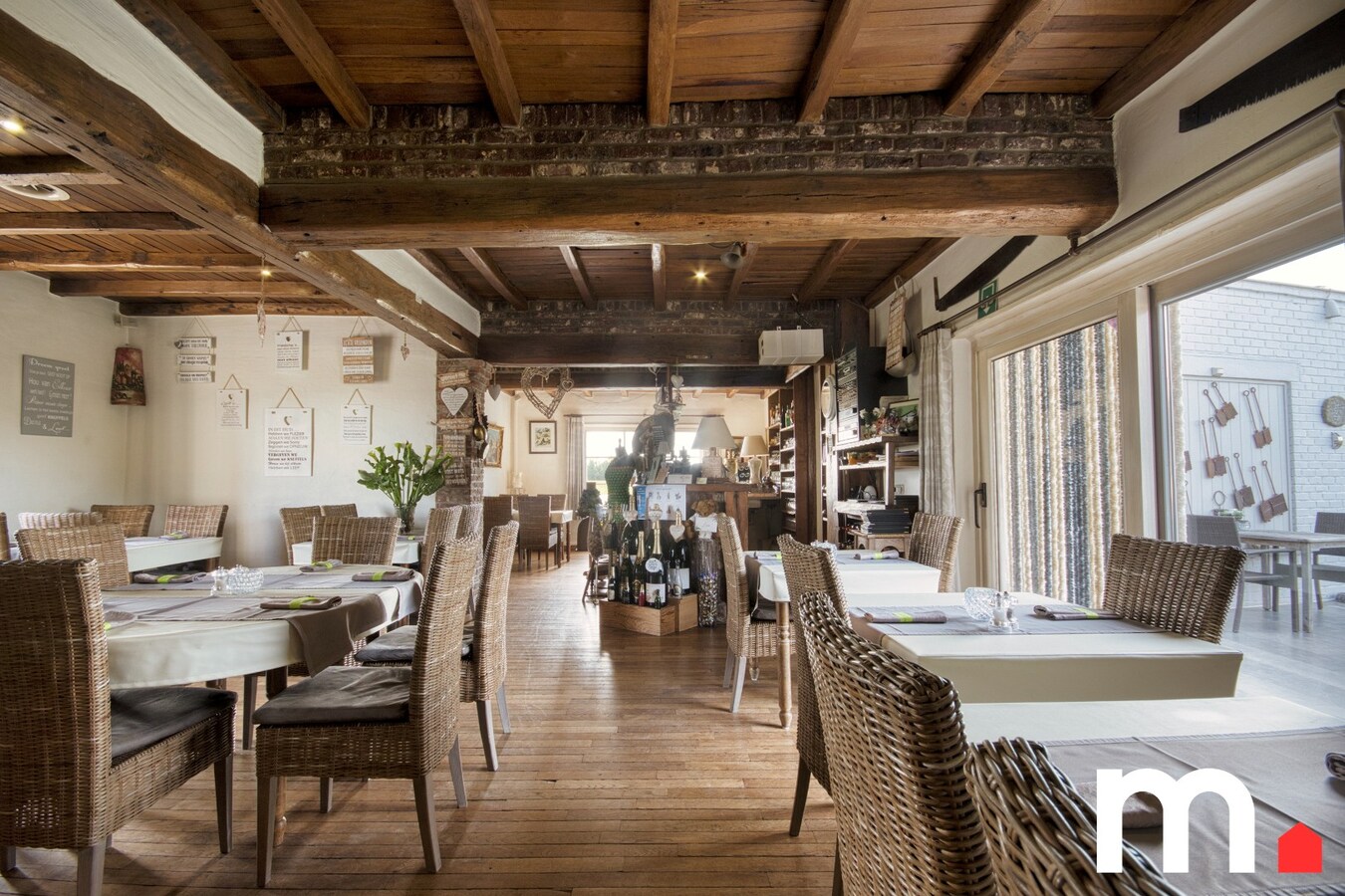 Authentiek commercieel pand met woonst in Gottem te koop ! 