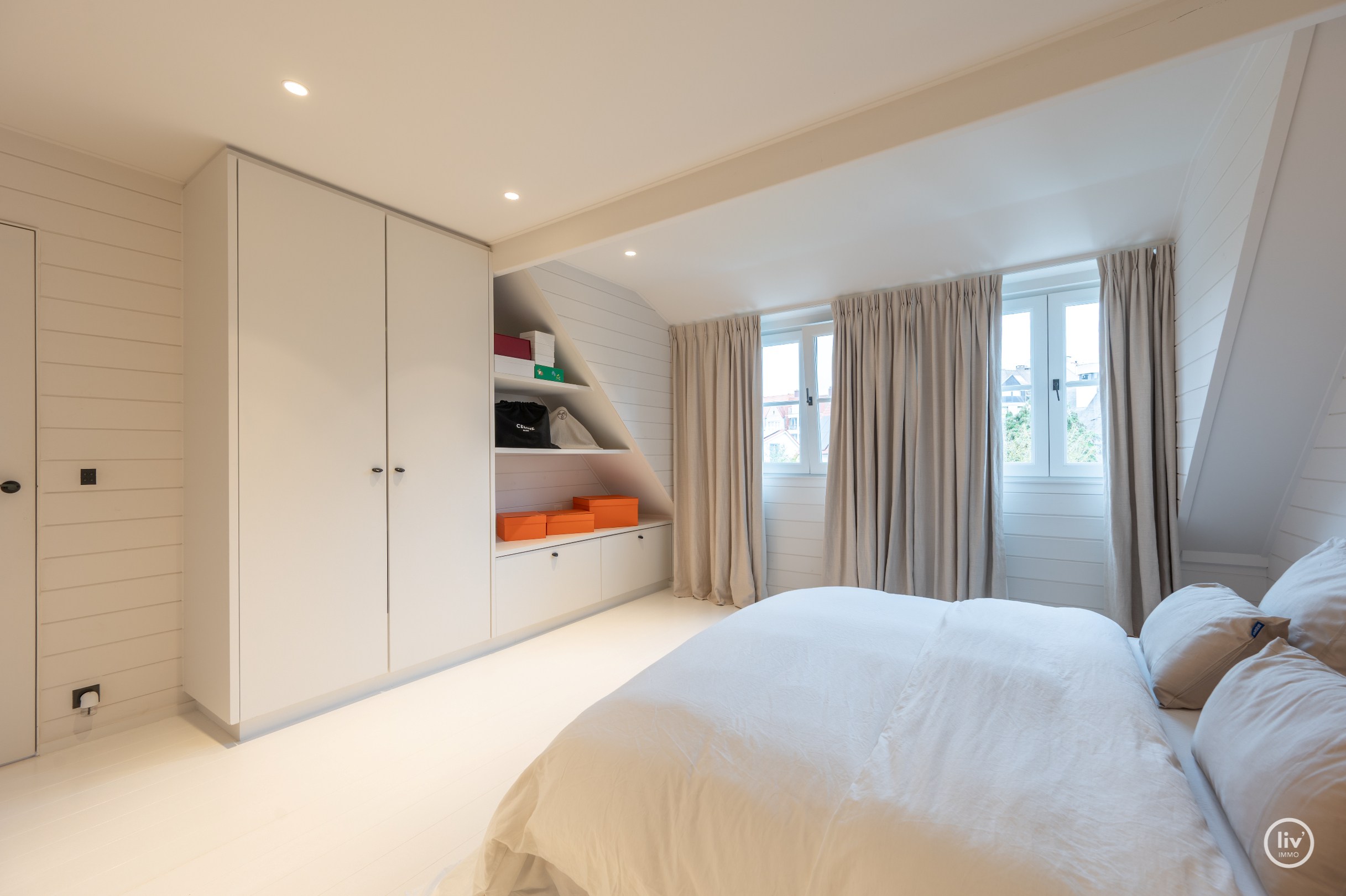 Exclusieve koppelvilla met verfijnde afwerking op toplocatie in het Zoute 