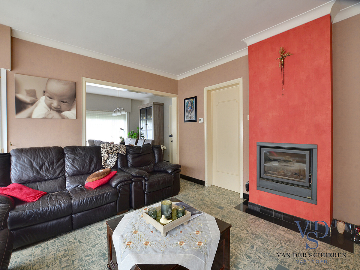 Degelijke, Half open Bebouwing. 