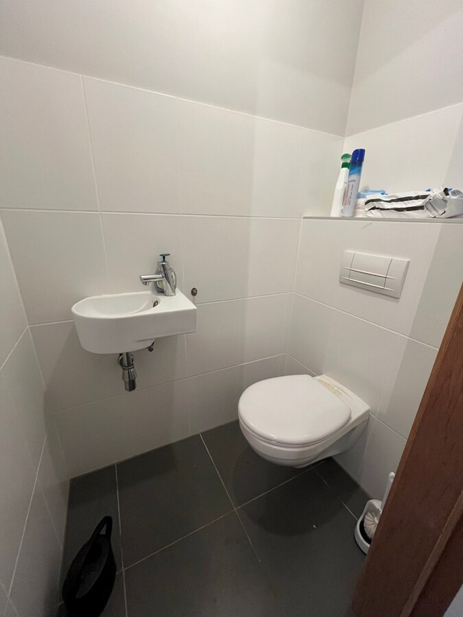 Aangenaam 1-slpk-appartement met terras en garage. 