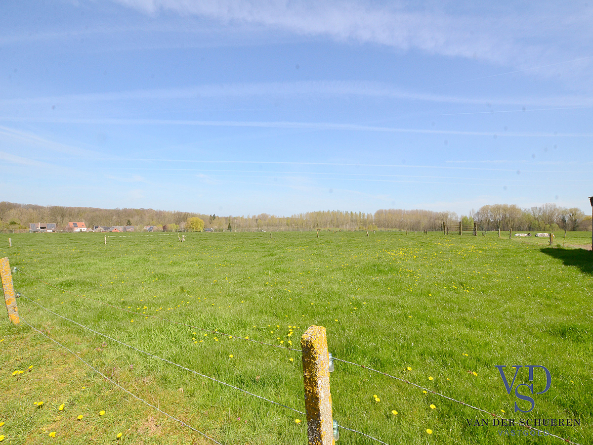 Uitzonderlijke bouwgrond in Dikkelvenne. 