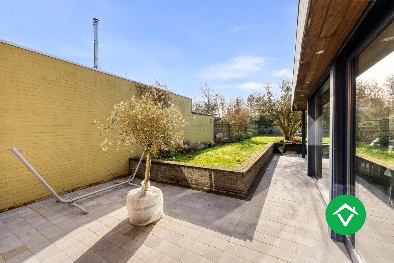 Instapklare woning met 4 slaapkamers en garage te Koekelare 