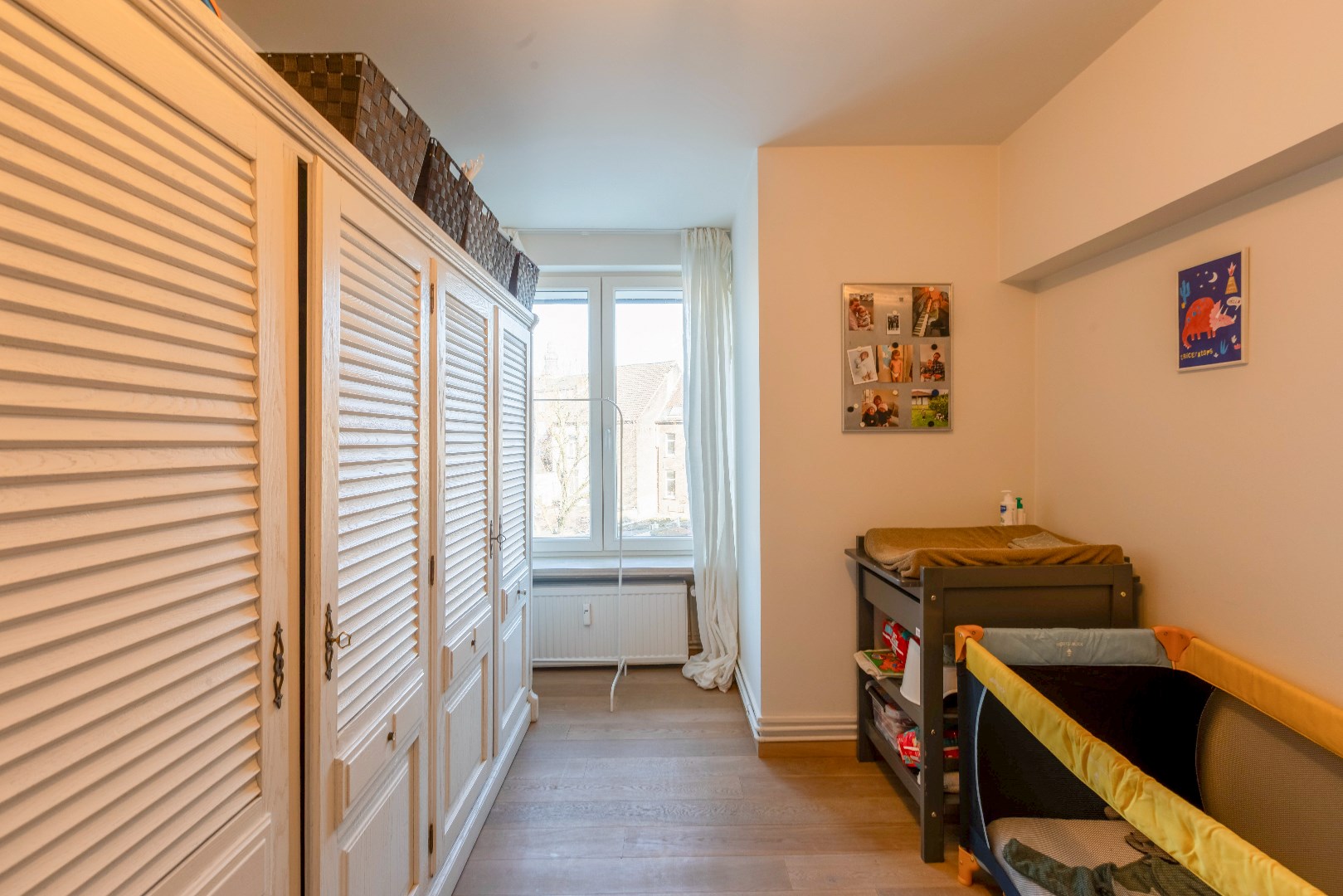 Ruim instapklaar appartement met 3 slaapkamers en een prachtig uitzicht op het park! 