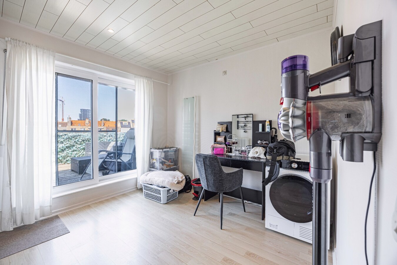 Ruim en energiezuinig appartement met 3 slaapkamers, ruim terras en privatief tuingebruik 
