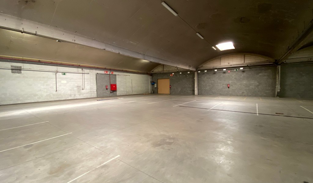 Magazijnen te huur vlakbij E19 in Kontich