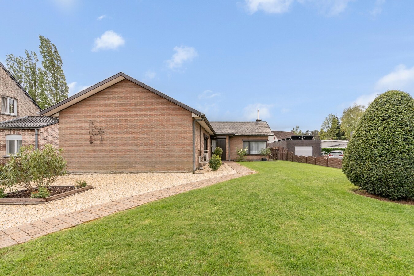 Ruime gelijkvloerse woning met 3 slaapkamers. 