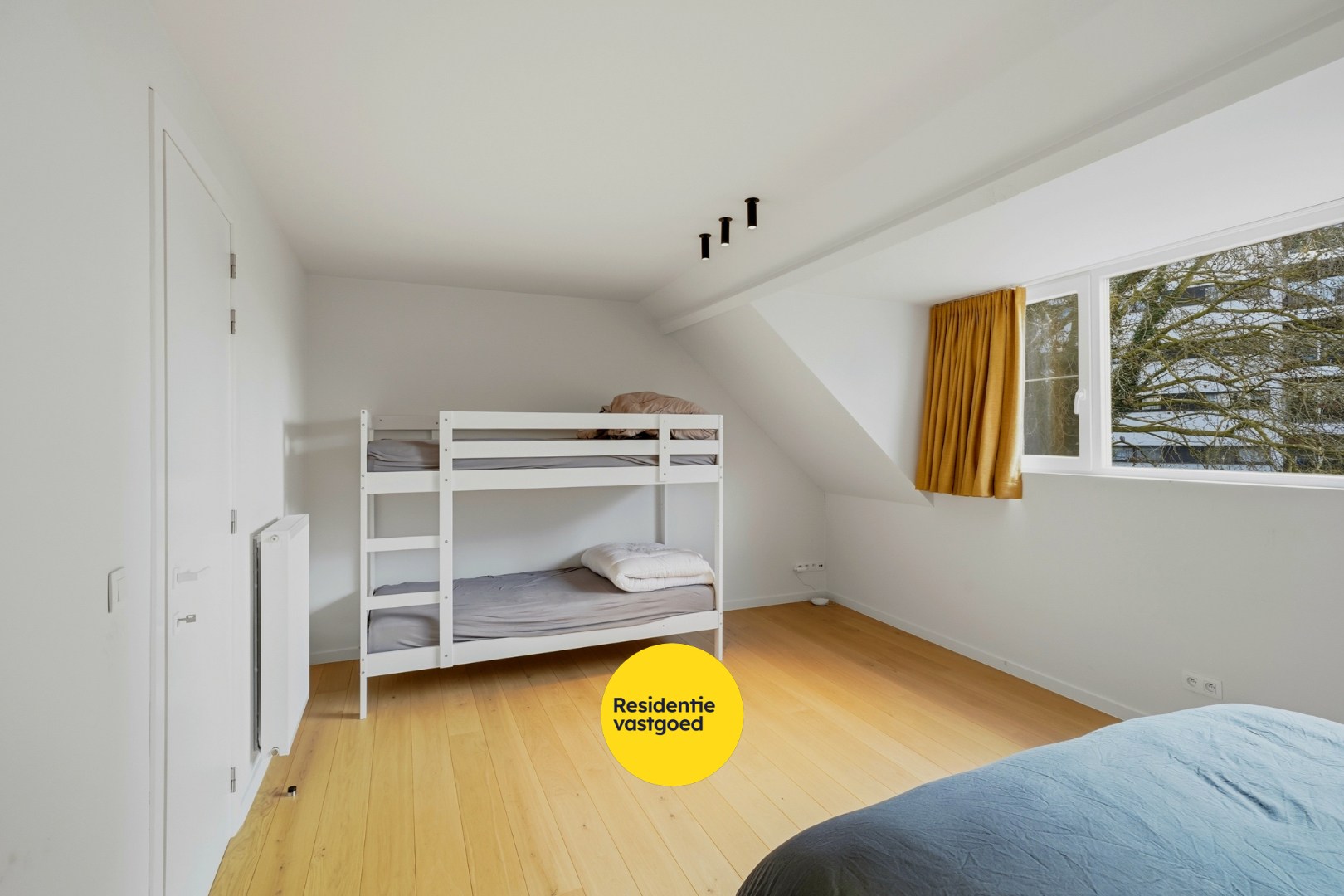 Instapklare, energiezuinige woning met 4 slpk in Mariakerke 