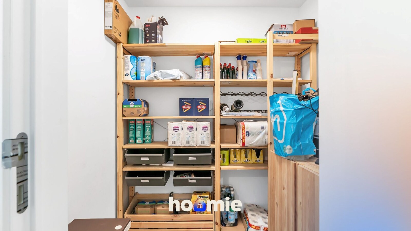 Benedenwoning te koop in Genk