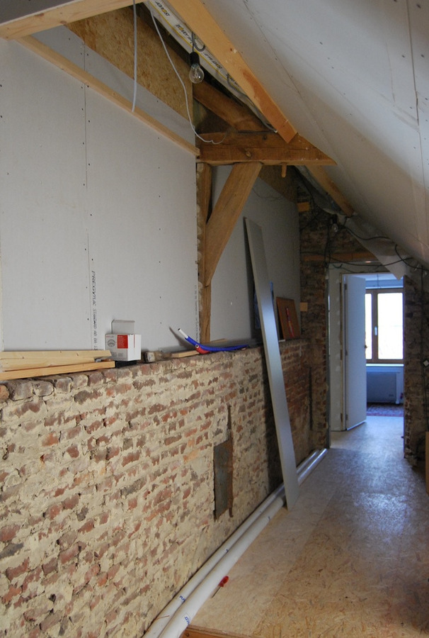 Authentieke, grondig gerenoveerde hoeve op 6470m² te Nazareth 