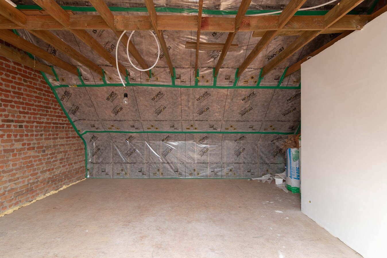 Instapklare ruime woning met 4 slaapkamers 