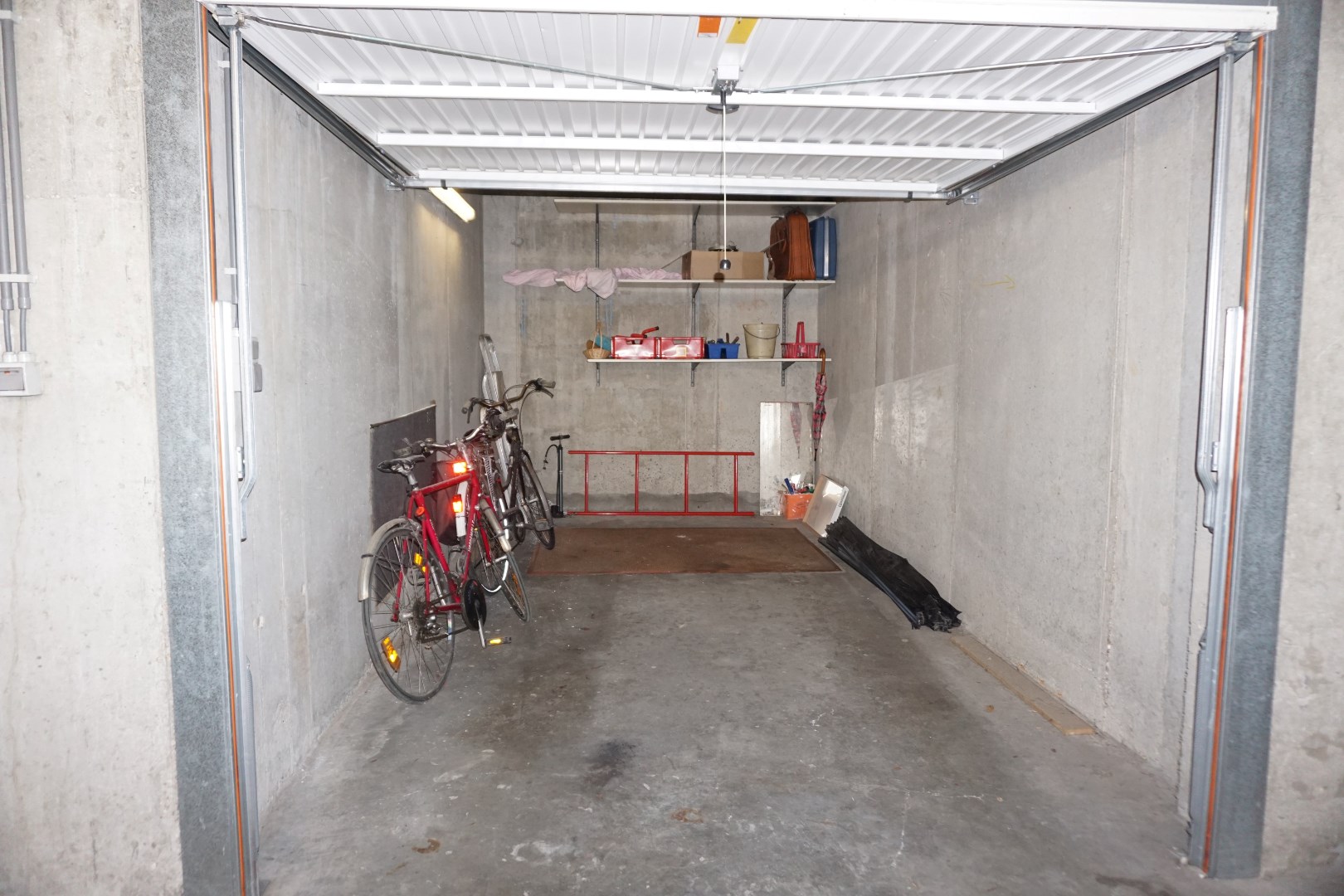 Appartement récent avec terrasse spacieuse à Ostende 