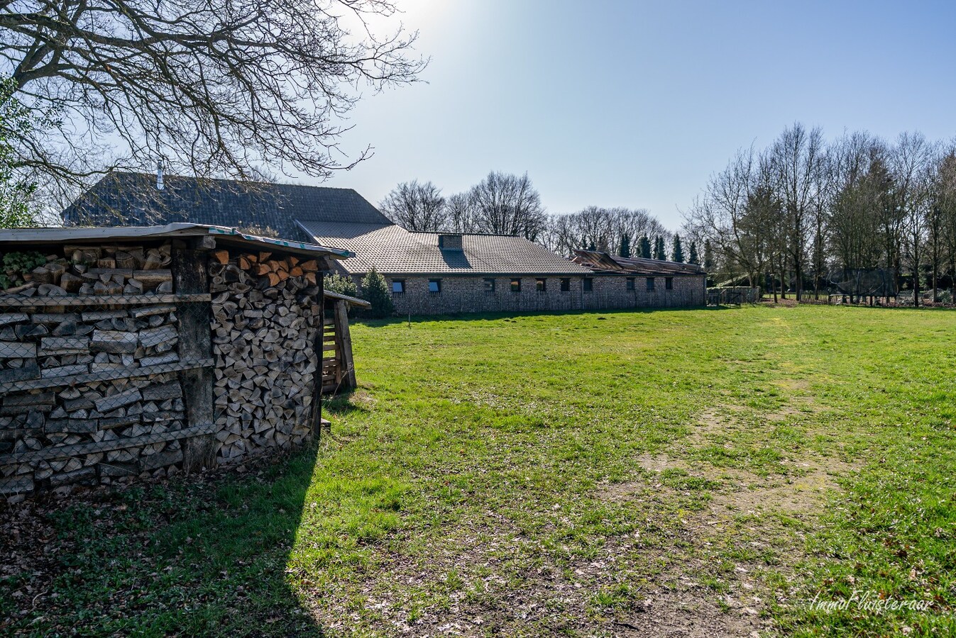 Charmante woning met weide op ca. 2,5 ha te Hechtel-Eksel 