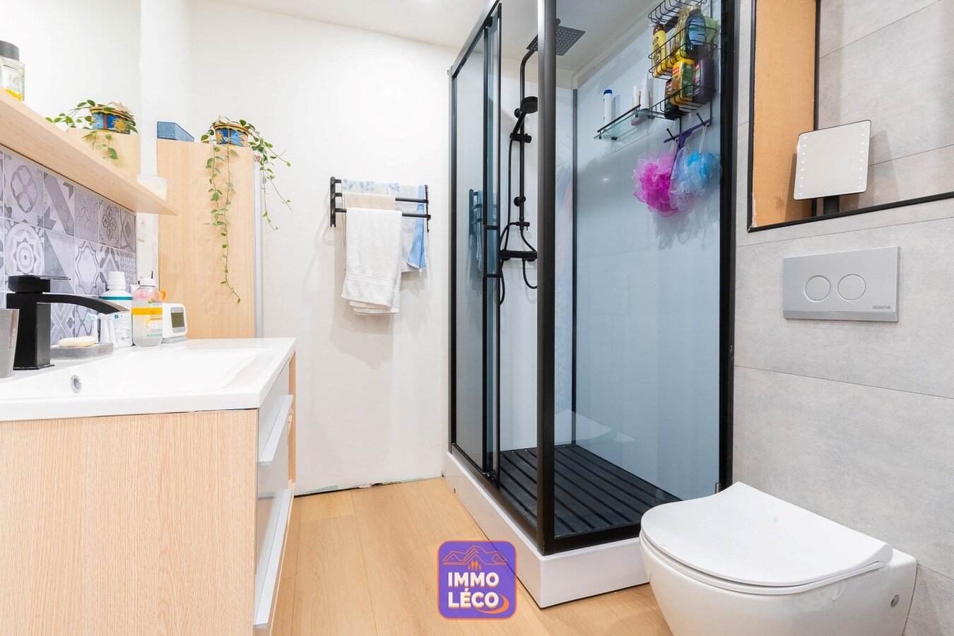 Maison avec jardin et garage attenant de 32m², IDEAL 1er achat/investisseurs ! 