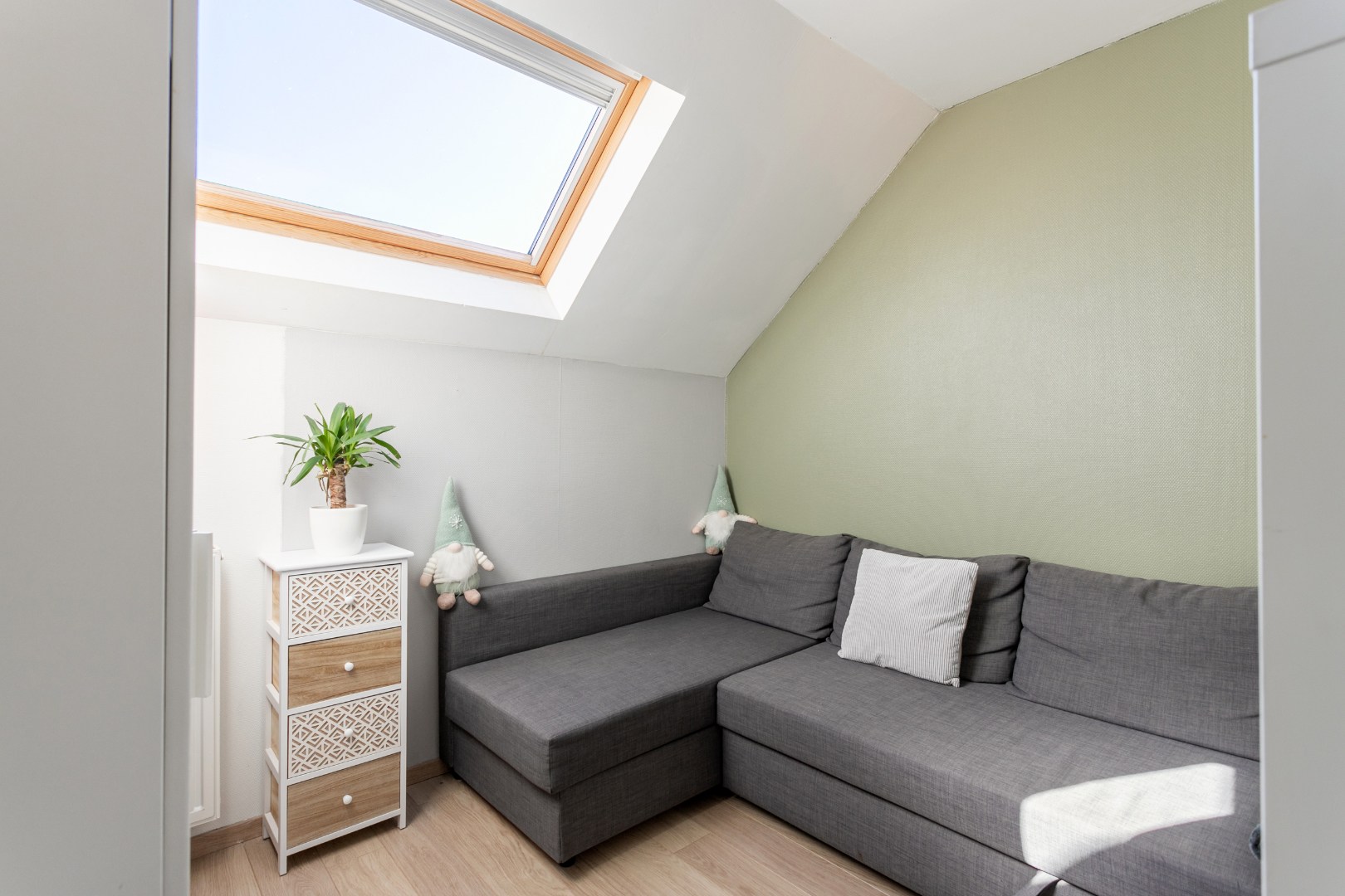 Recente woning (EPC B) met 5 slaapkamers en tuin te Braine-le-Château 