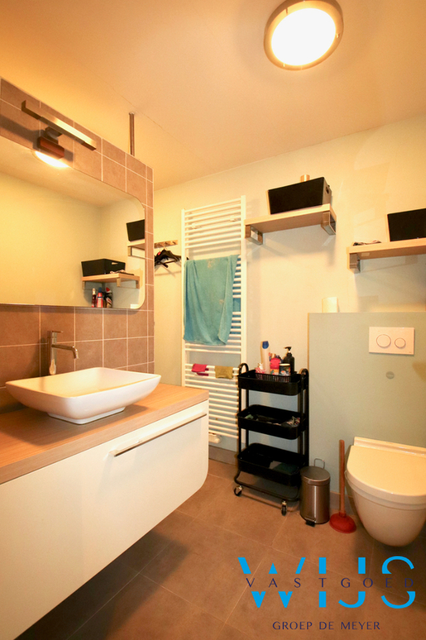 Gezellig woonhuis te centrum SLEIDINGE ! 