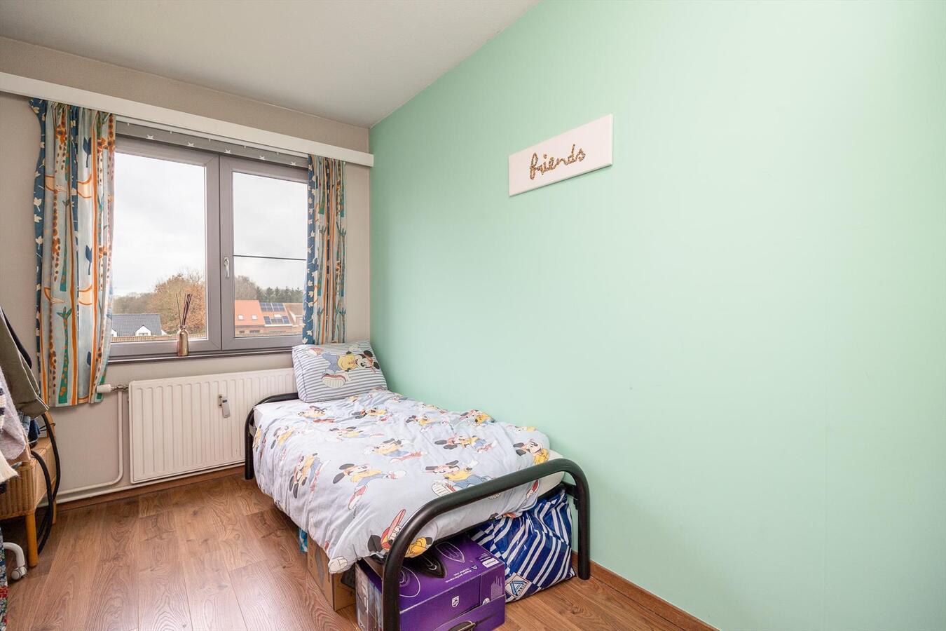 Charmant instapklaar appt. met 2 slpk en terras te Boechout! 