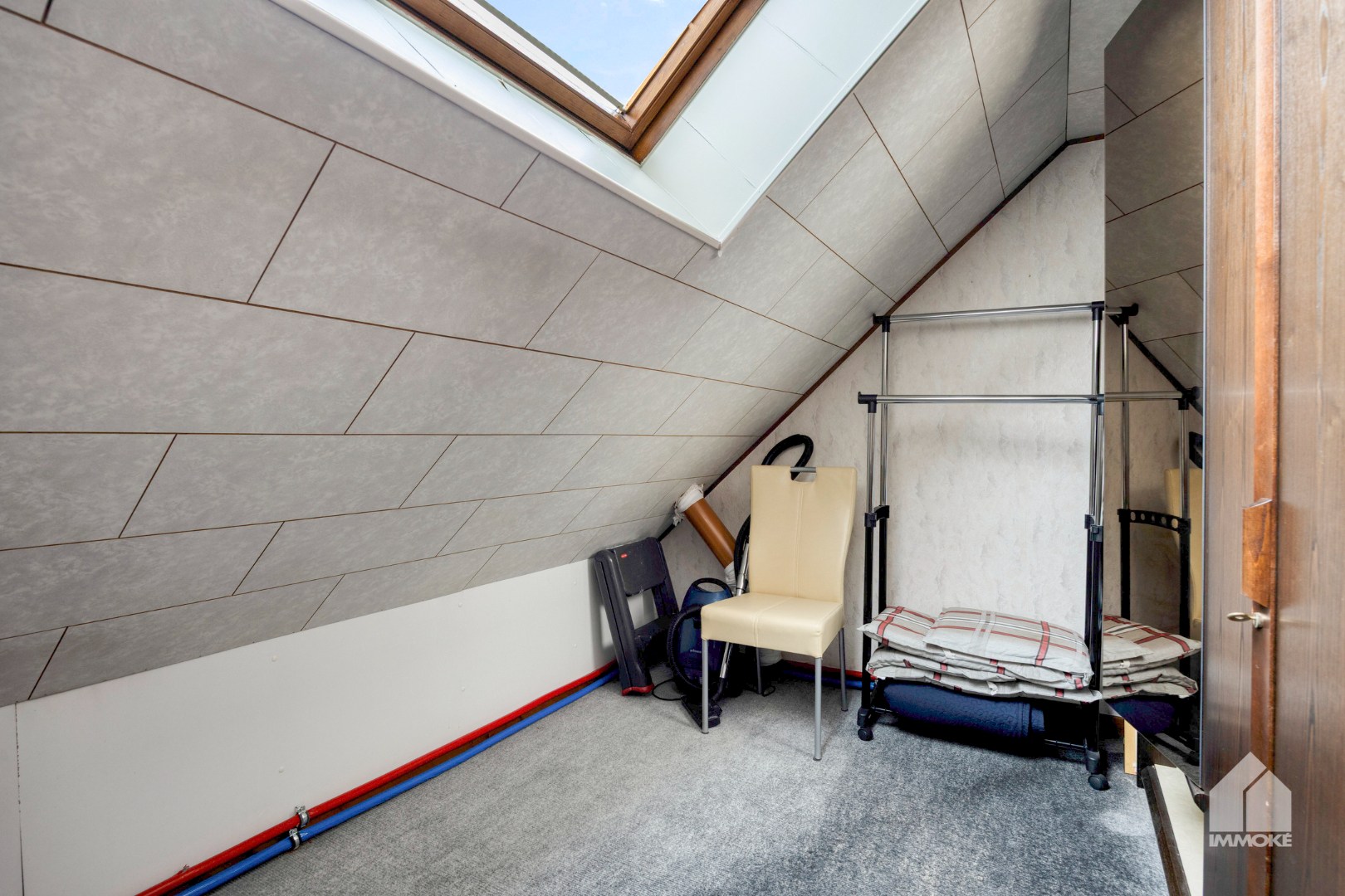 Stijlvol landhuis op 14a 88ca met aangrenzend weiland van 35a 5ca. 
