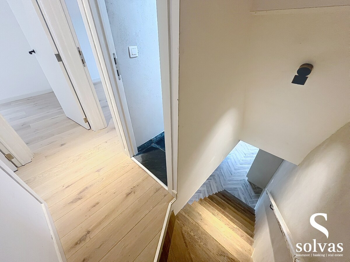 Top gerenoveerde woning met 3 slaapkamers, ruime tuin in prachtige natuur te Aalter EN uiterst energiezuinig. 