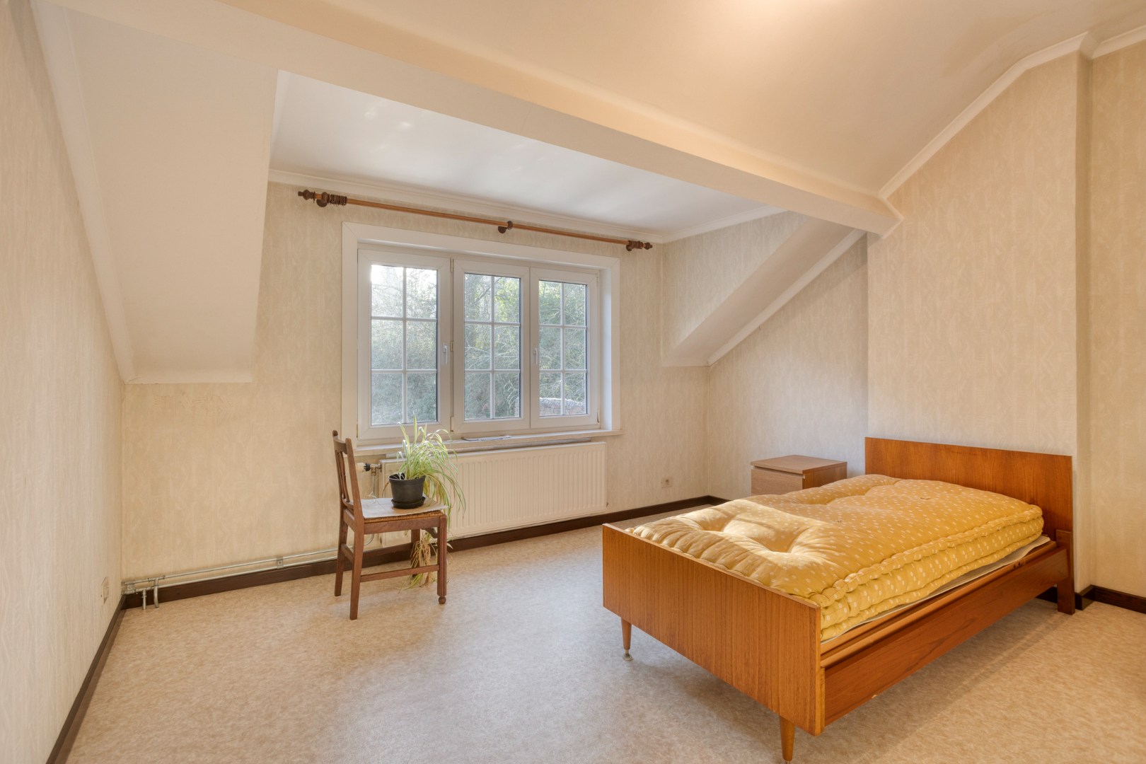 Charmante open bebouwing met 3 slaapkamers, tuin, terras en garage in Kessel-Lo! – EPC 562 kWh/m² - bewoonbare opp. 154 m² 