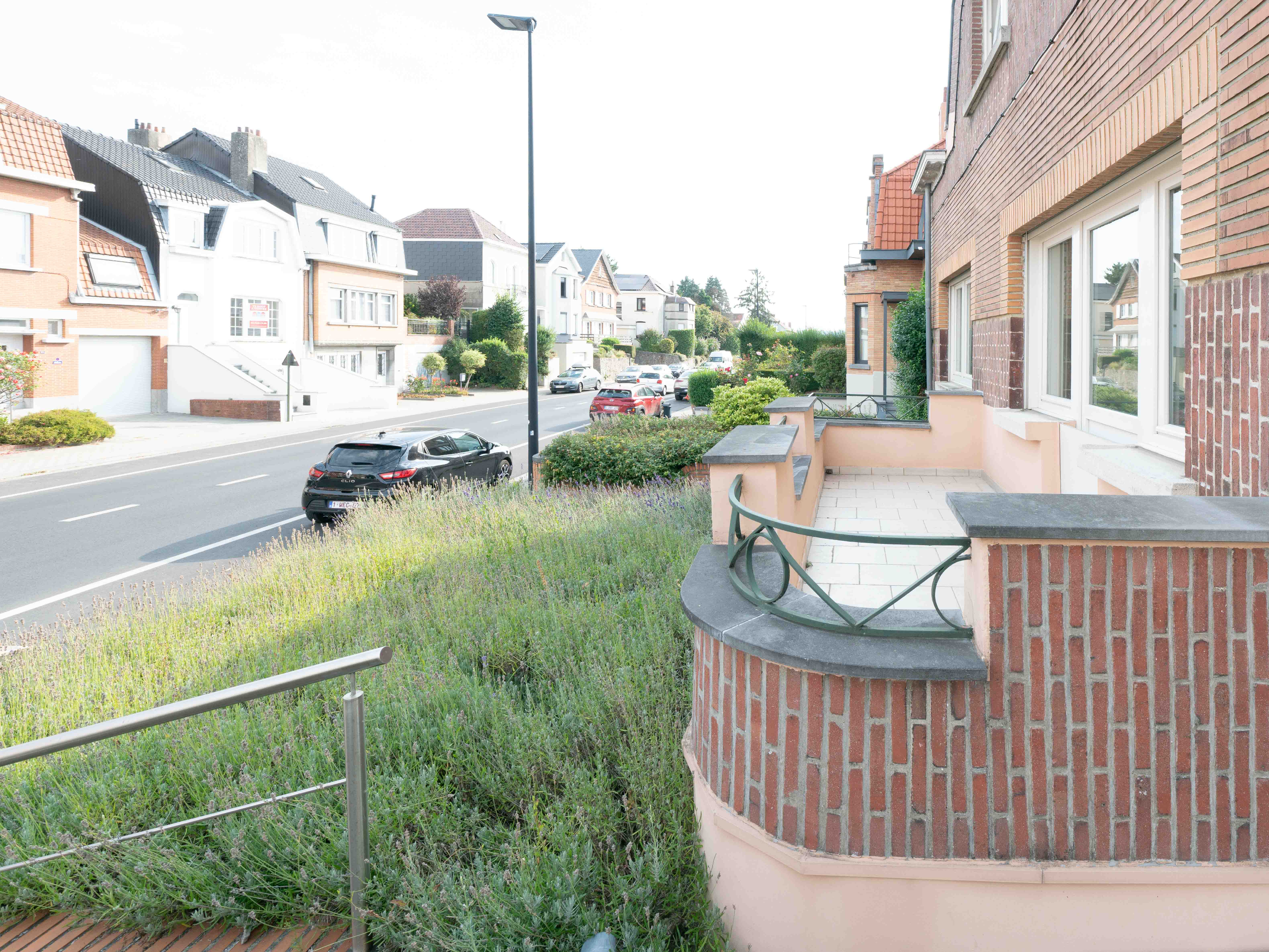 4-gevelwoning met prachtige tuin nabij alle faciliteiten 