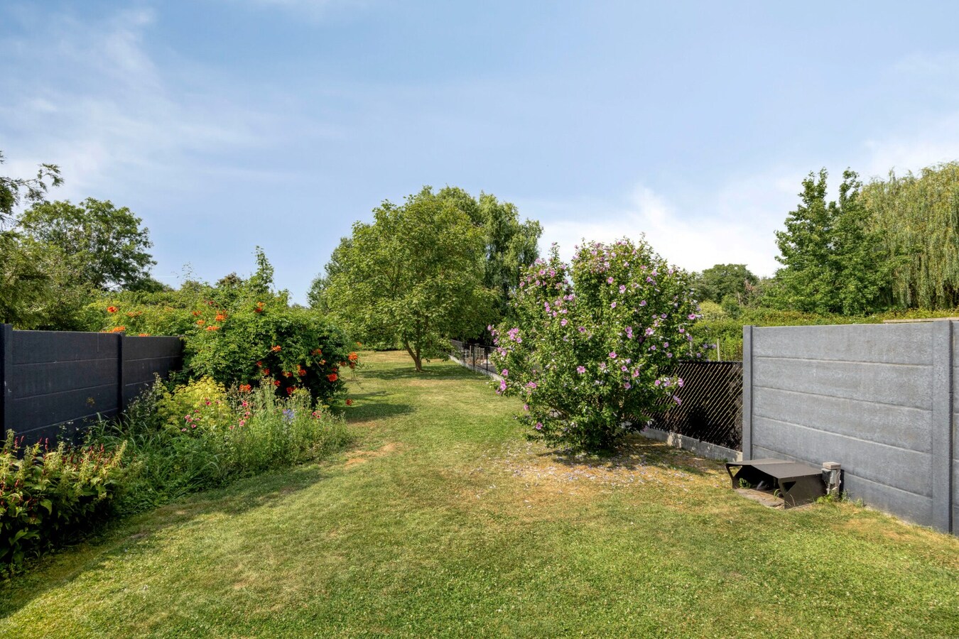 Prachtige woning met tuin, terras en garage 