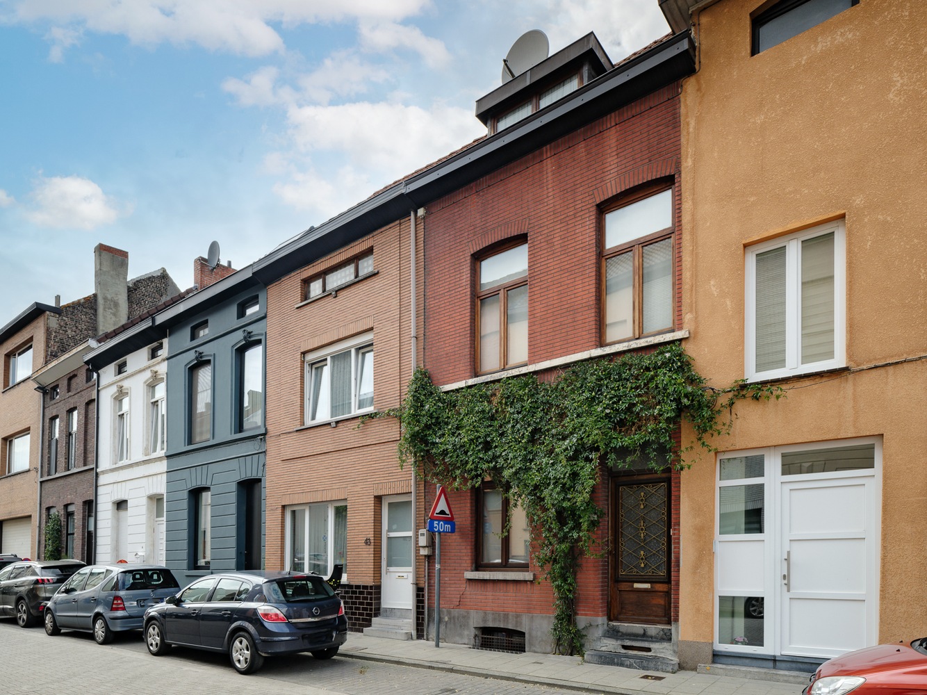 Ruim huis met stadstuin 