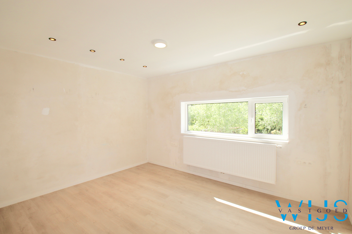 Totaal gerenoveerd woonhuis te Assenede 