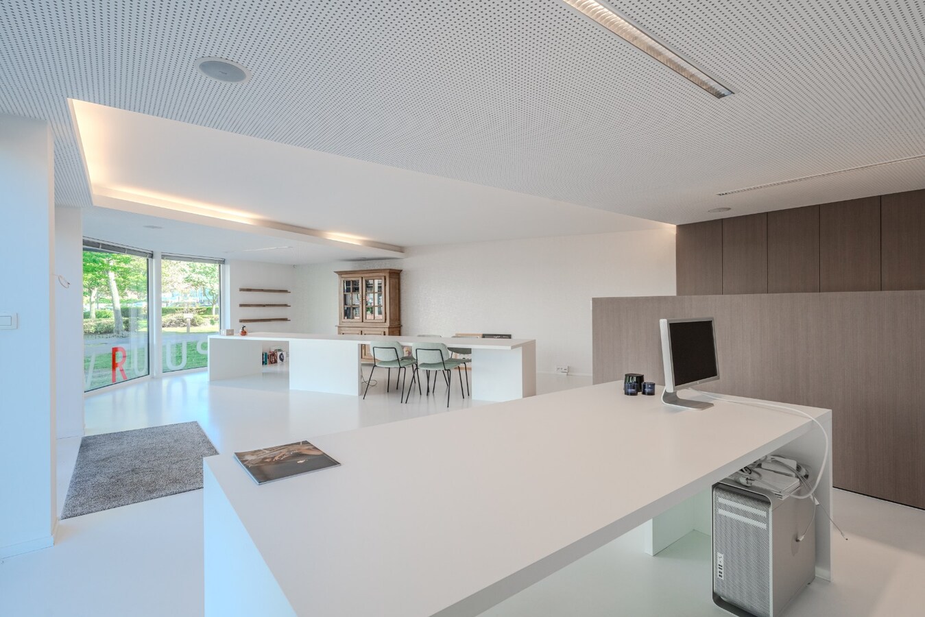 Commercial shop for sale in De Panne