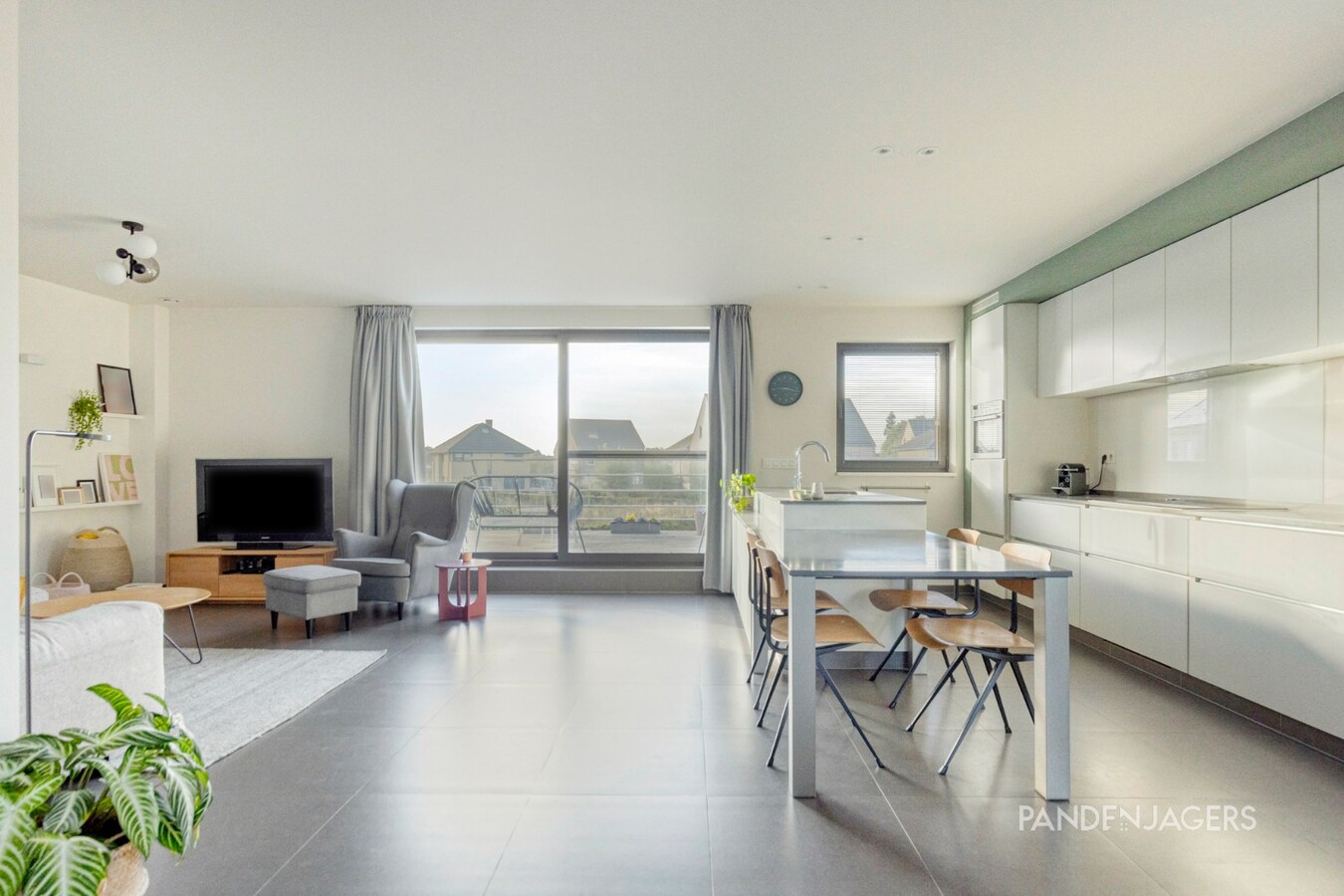 Moderne woning met praktijkruimte te Duffel 