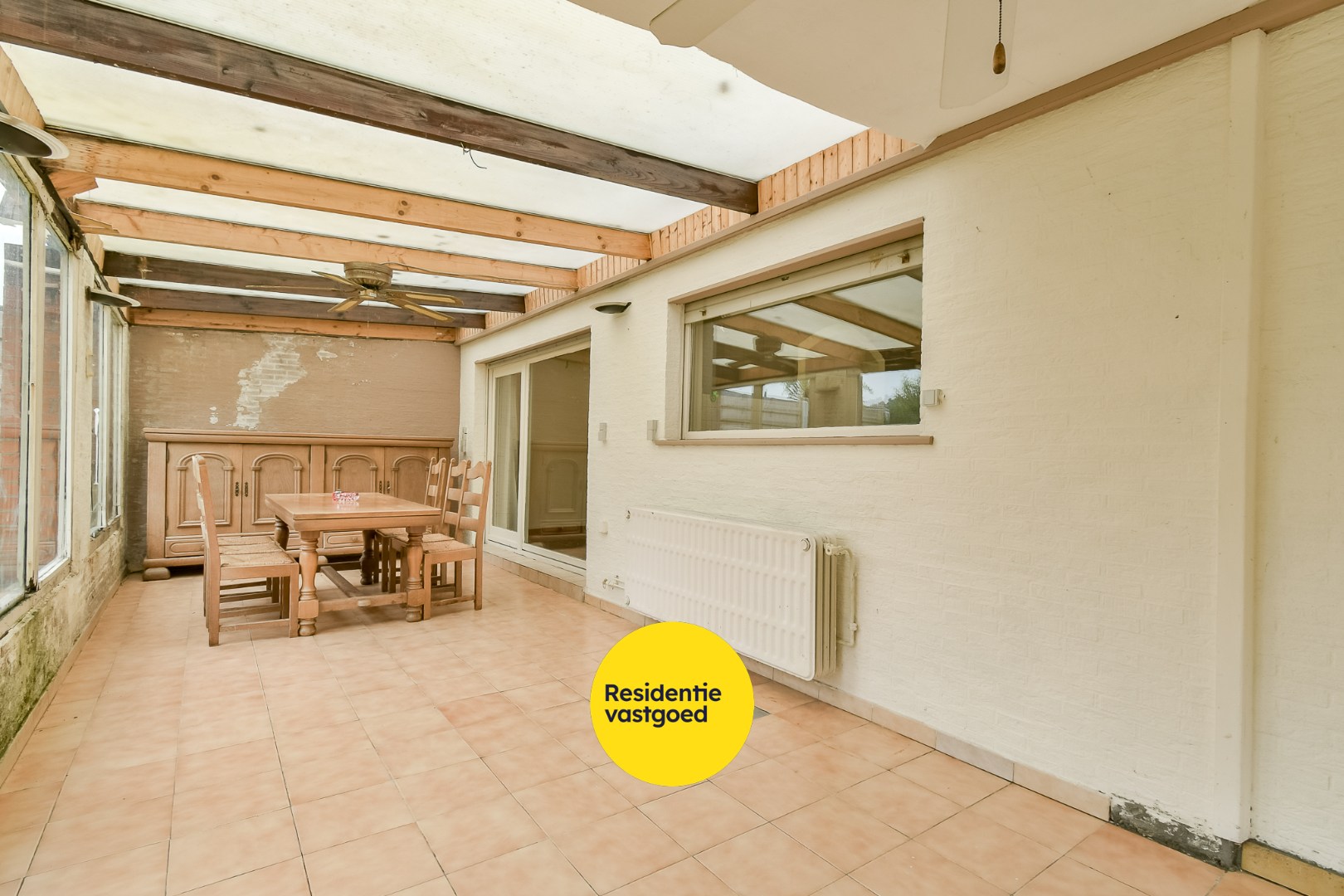 Te renoveren woning langs het Nieuwenhovebos! 