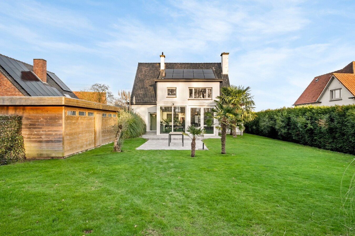 Unieke instapklare Villa te Heule op 933m² op landelijke ligging ! 