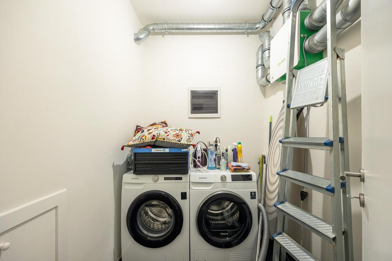 Gerenoveerd gelijkvloers appartement met stadstuin! 