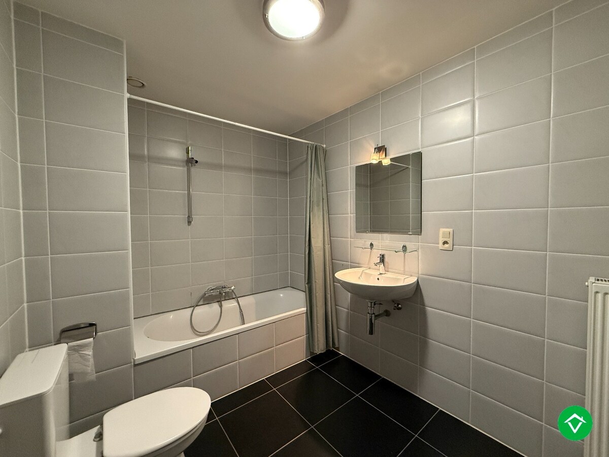 Duplexappartement met twee slaapkamers, zonneterras en parking te Moorslede 