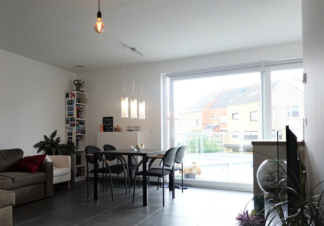 Nieuwbouw appartement met terras 