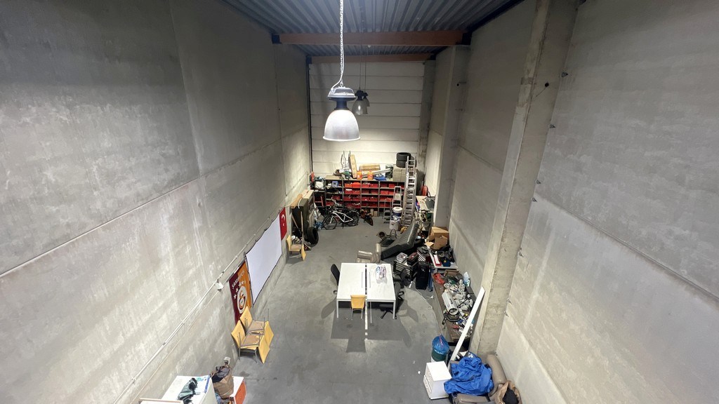 Bedrijfsunits te huur vlakbij Ovaal van Wippelgem in Evergem