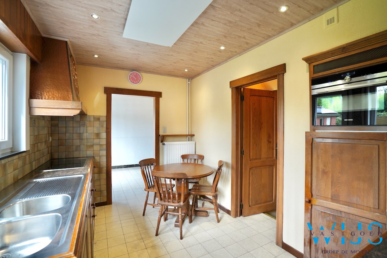 Ideale gezinswoning met 4 slaapkamers te Zelzate ! 