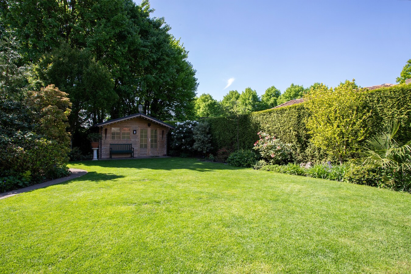 Royale vrijstaande woning gelegen op een perceel van 671 m2 met de tuin op het zuiden! 