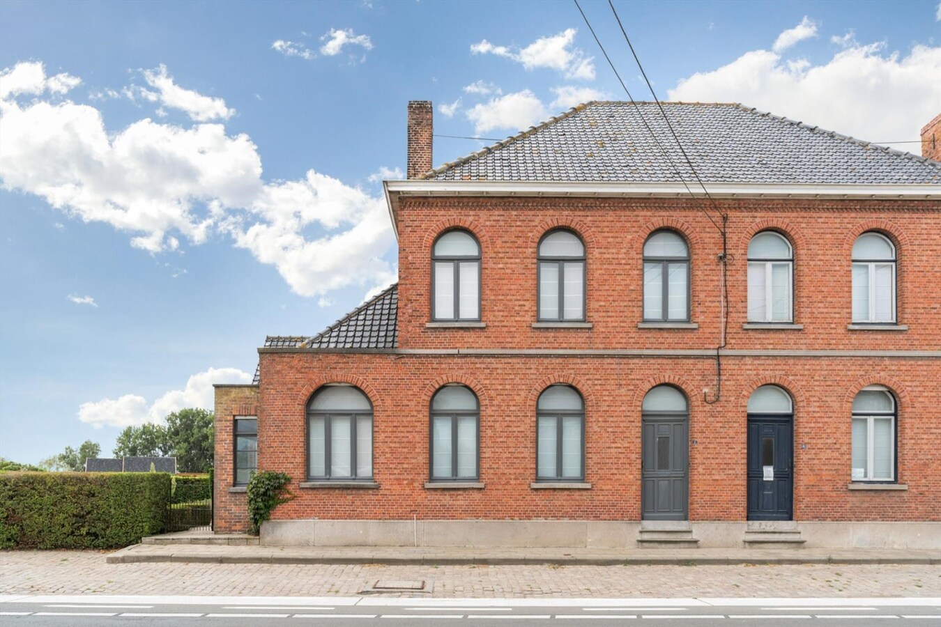 Ruime karakterwoning op groot perceel van 953m² 