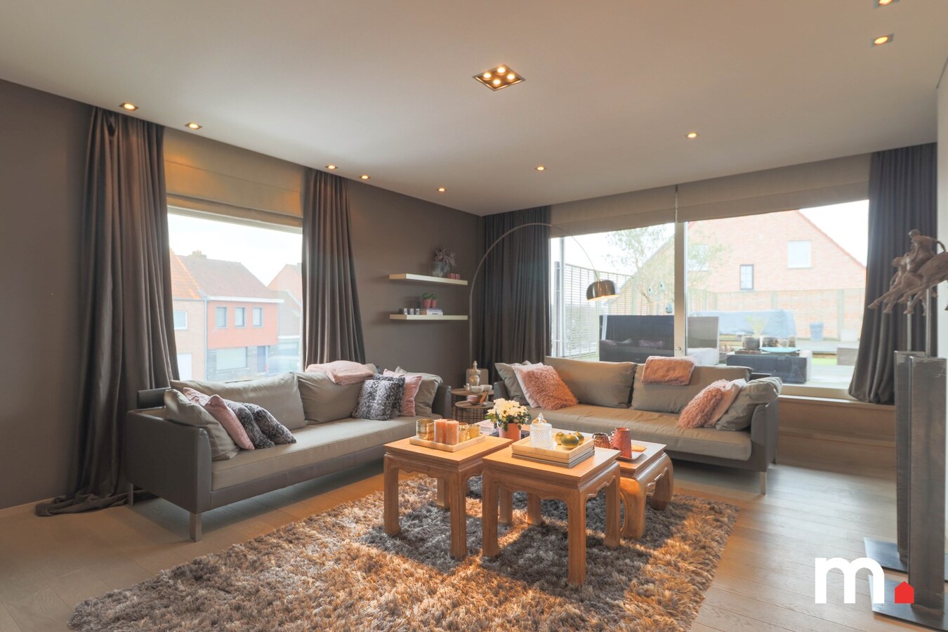 Handelspand met woonst te Heule ! 