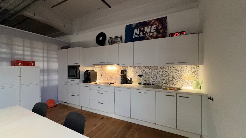 Loftkantoren te huur in Handelsdokcenter bij Gent-Dampoort