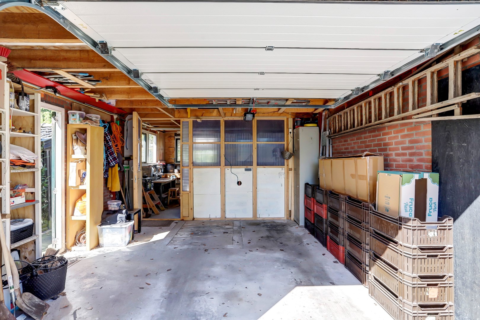 Eengezinswoning verkocht | onder voorbehoud in Oudebildtzijl