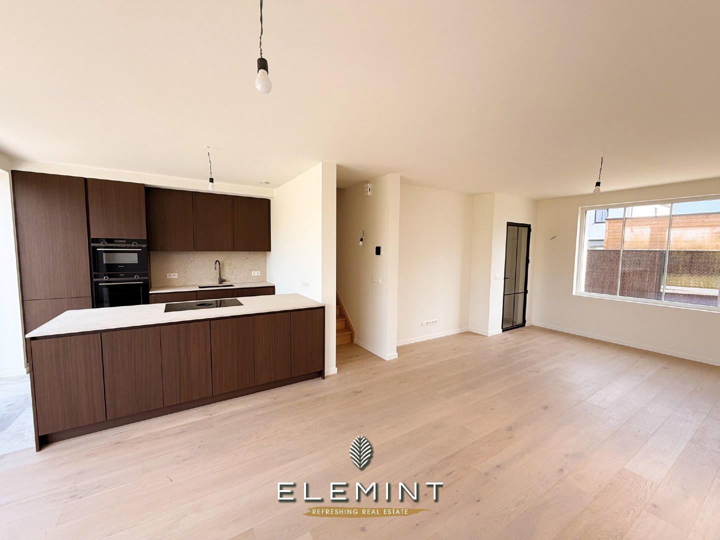 Luxe BEN-woning met 5 slaapkamers op een mooi perceel in rustige doodlopende straat. 