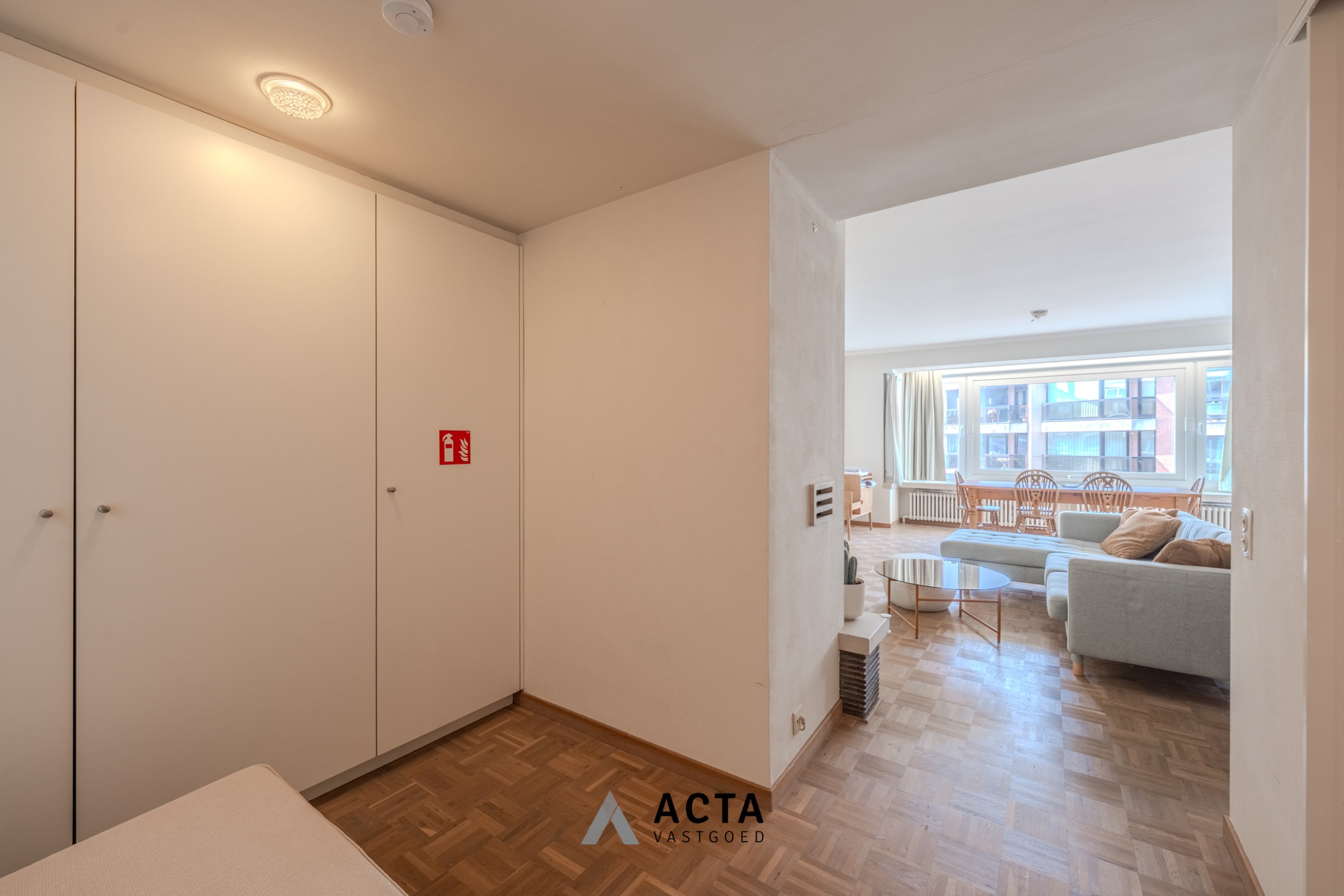 Instapklaar appartement met 2 terrassen in het centrum 
