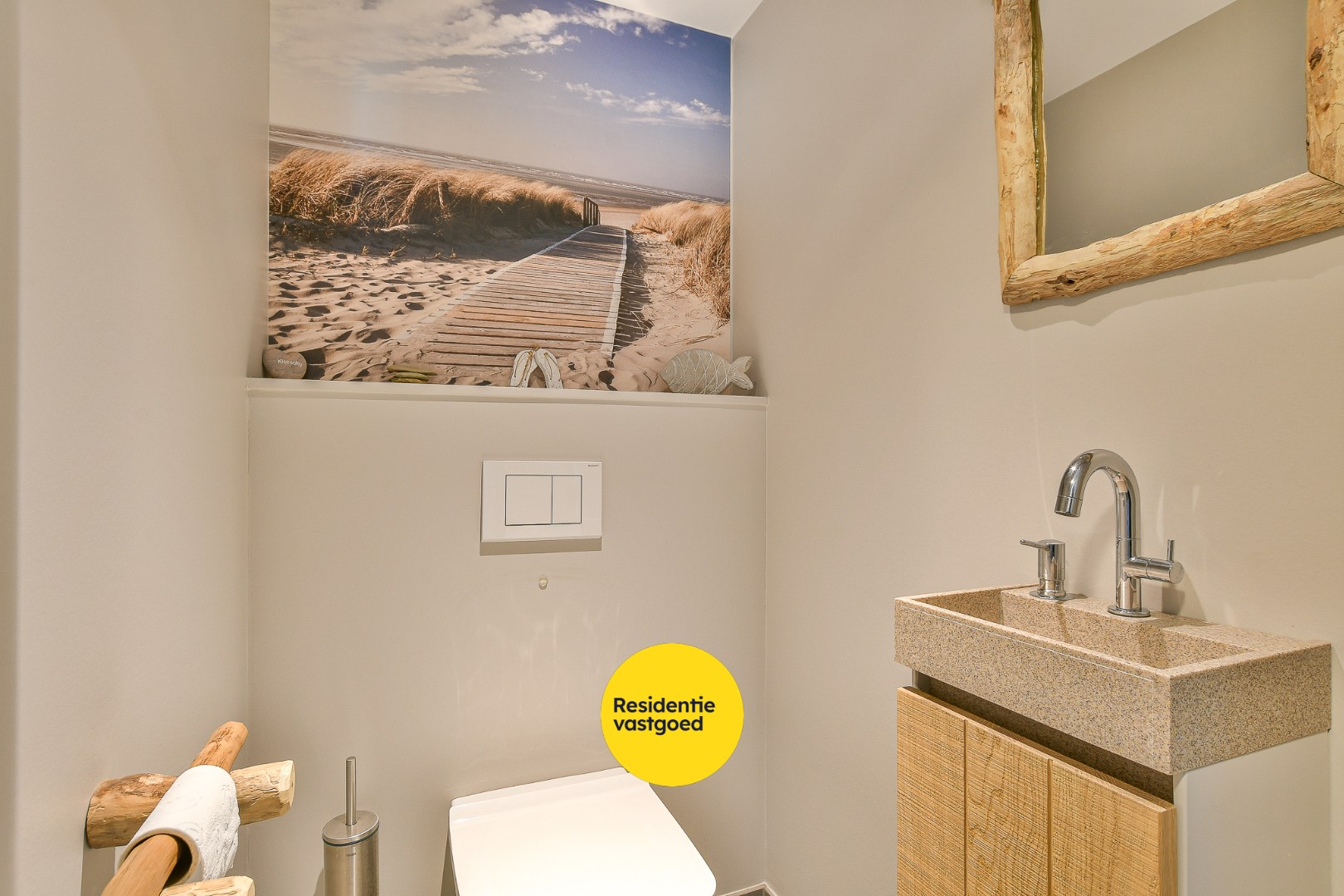 Gelijkvloers 2-slaapkamerappartement met tuin op toplocatie vlakbij de zee! 