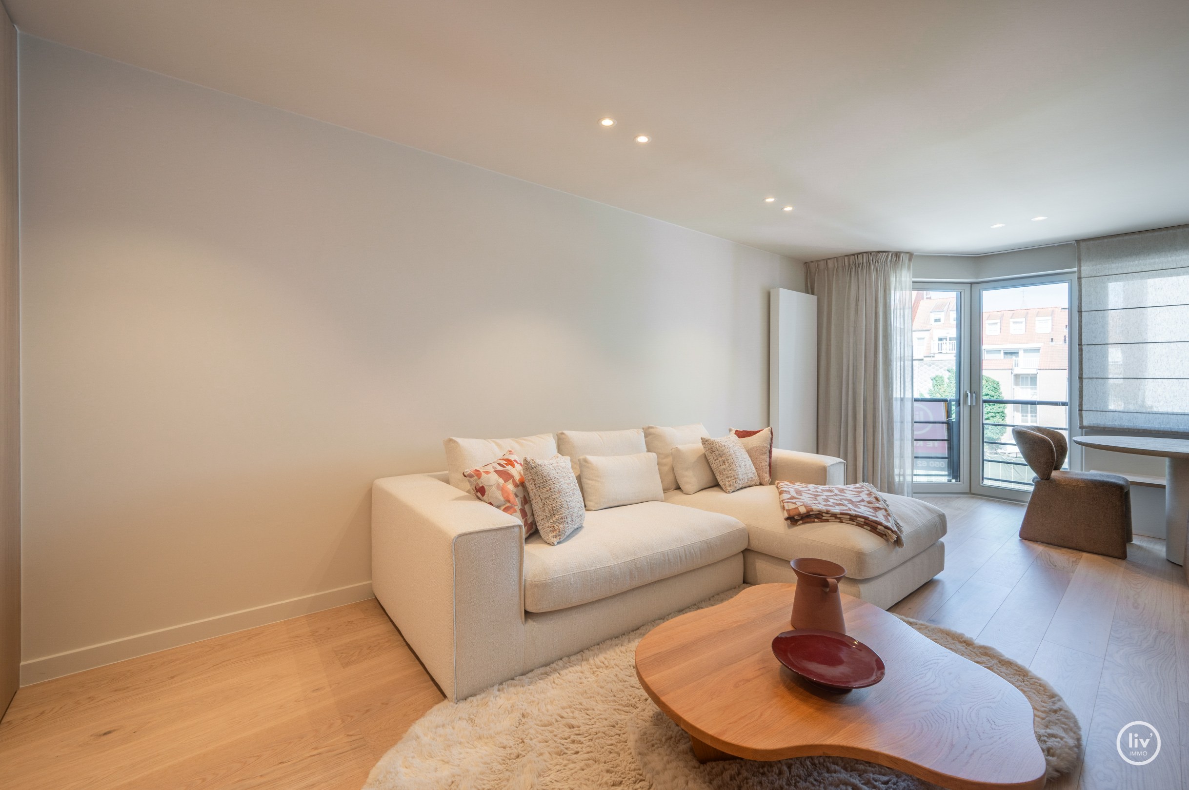 Bel appartement rénové de 3 chambres dans un emplacement de premier choix dans la rue Mosselman à Knokke. 