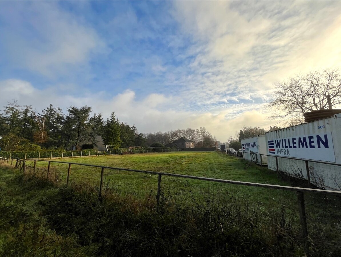 Verkocht grond - Geel