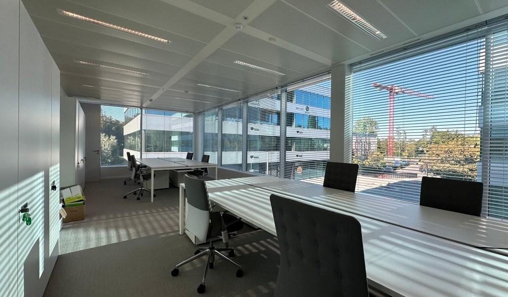 Stijlvolle full service kantoren in 3 Square  in Zwijnaarde