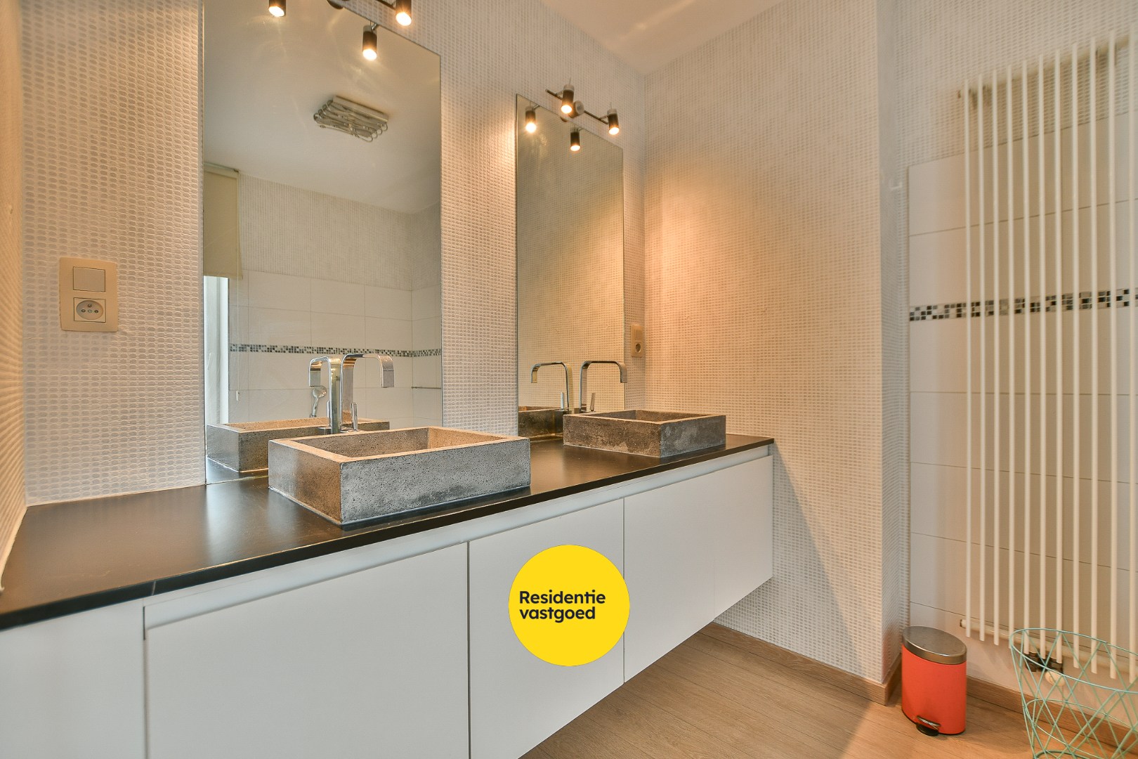 Comfortabel triplexappartement met 3 slaapkamers en terras in hartje Blankenberge 