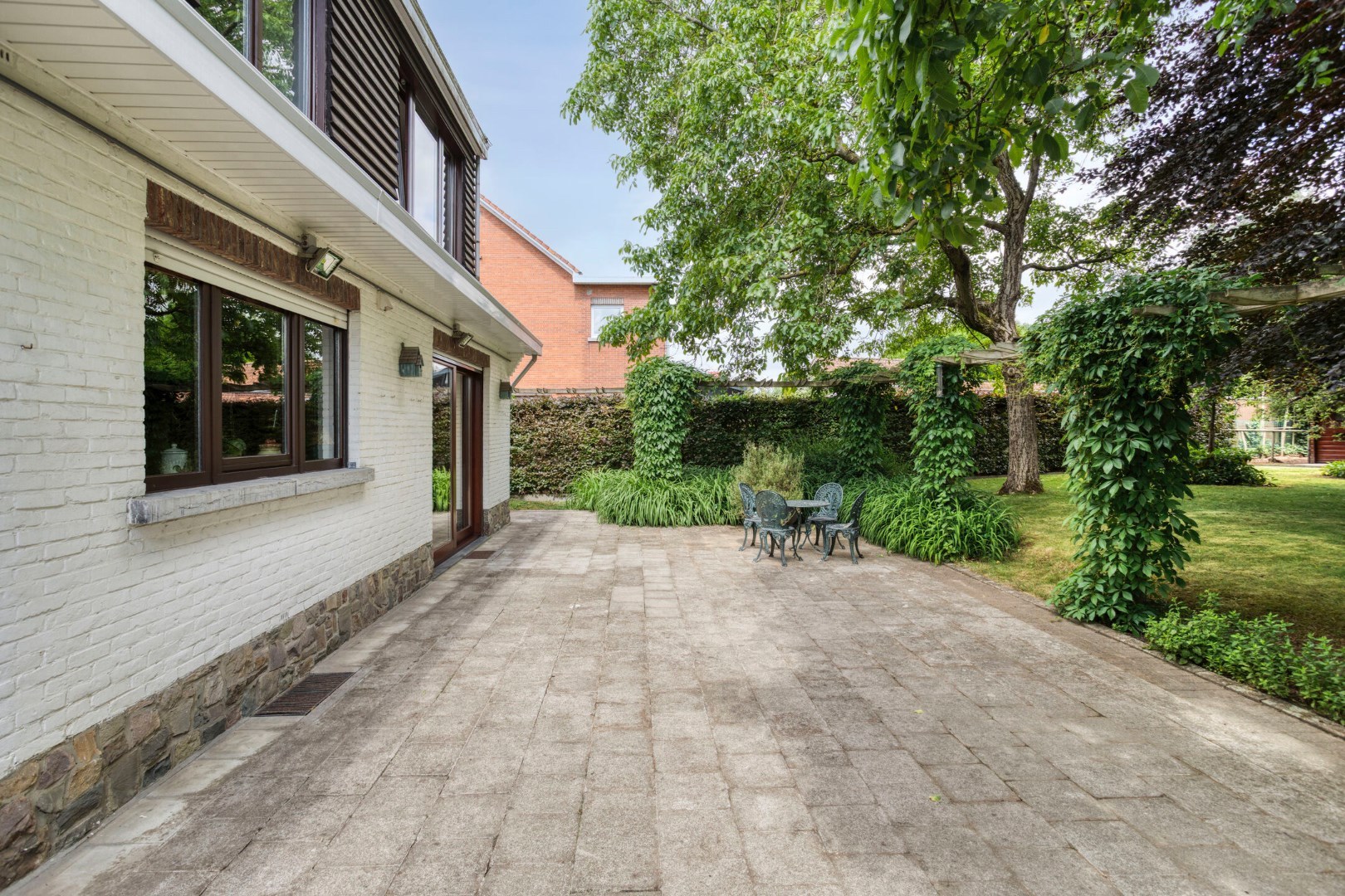 Charmante woning van 256 m2 met 4 slaapkamers te Wommelgem! 