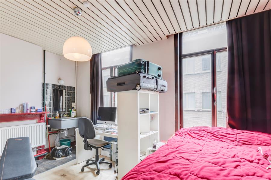 Centraal gelegen opbrengsteigendom met 8 entiteiten 